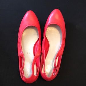 Red Slight Pointed Flats